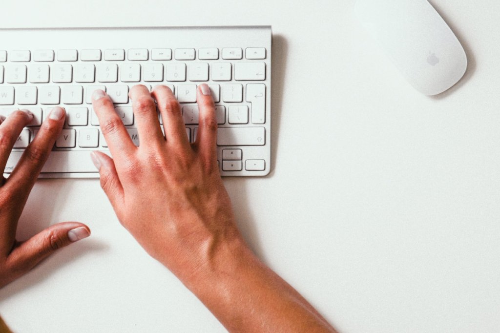 Skilled Workers and Building Material near you..